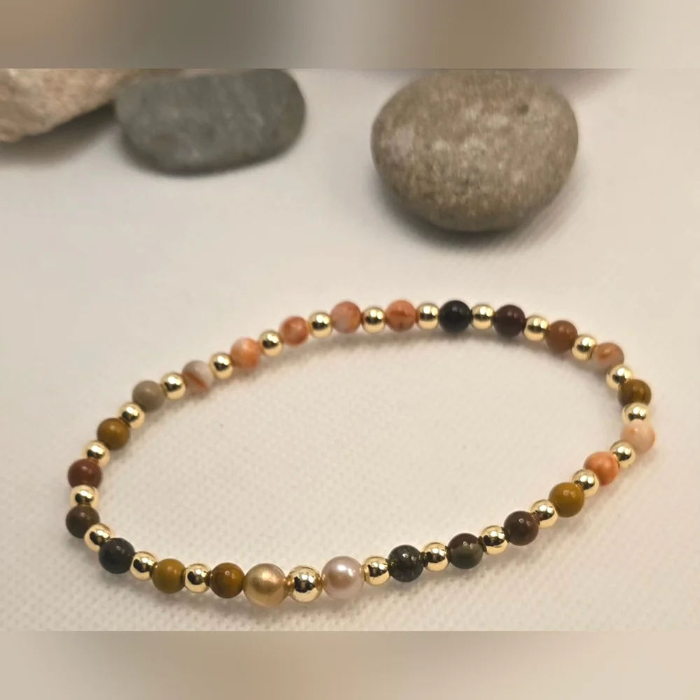Stretchy bracelet - Picture 2 of 13
